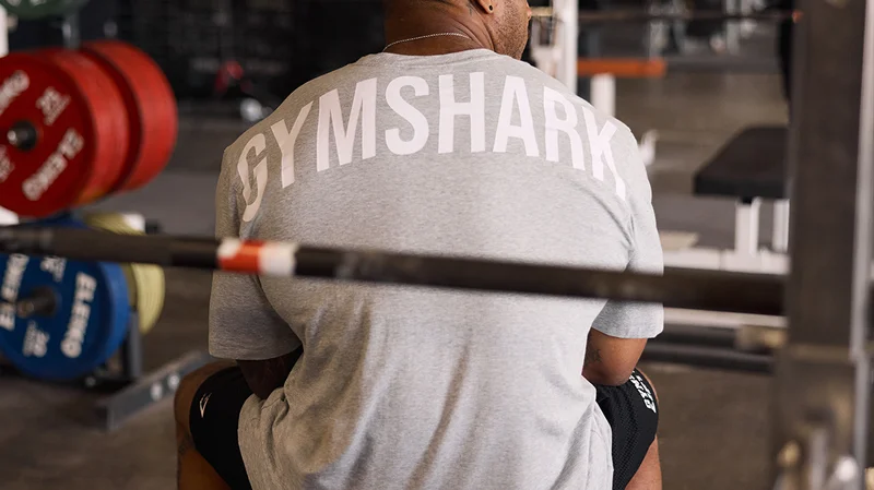 ATHLETE LOOKS.