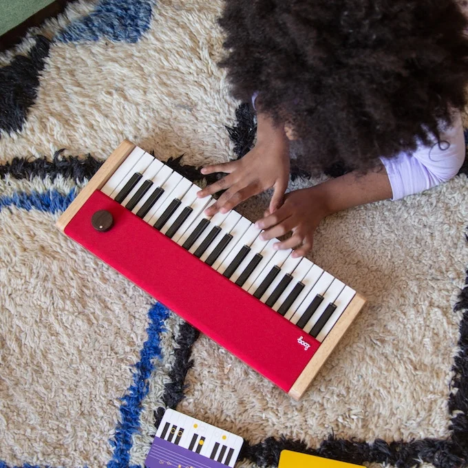 Pre-order Loog Piano