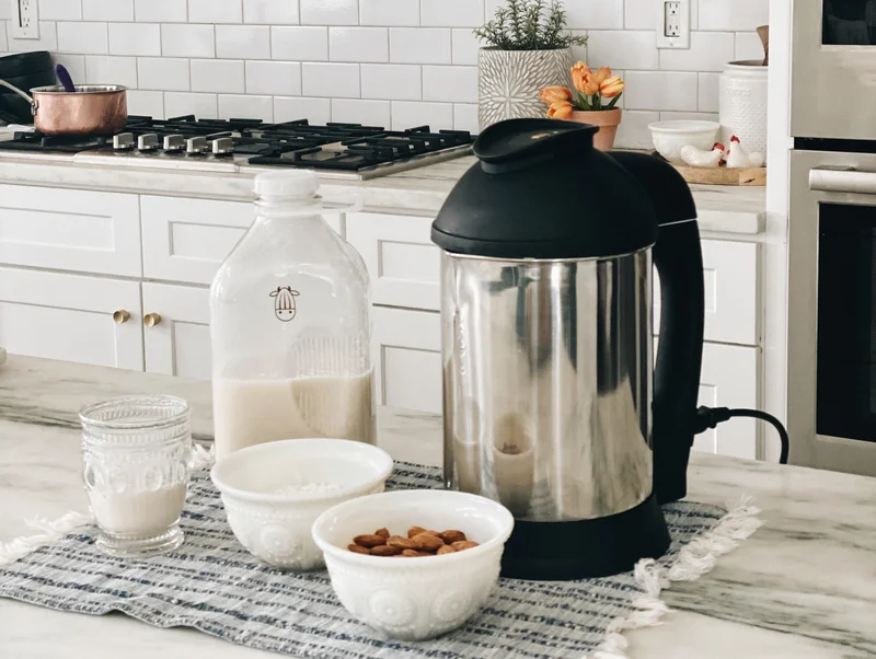 Almond Cow Milk Maker