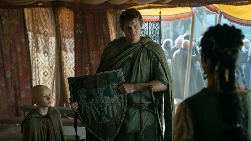 Dexter Sol Ansell and Peter Claffley in 'A Knight of the Seven Kingdoms'