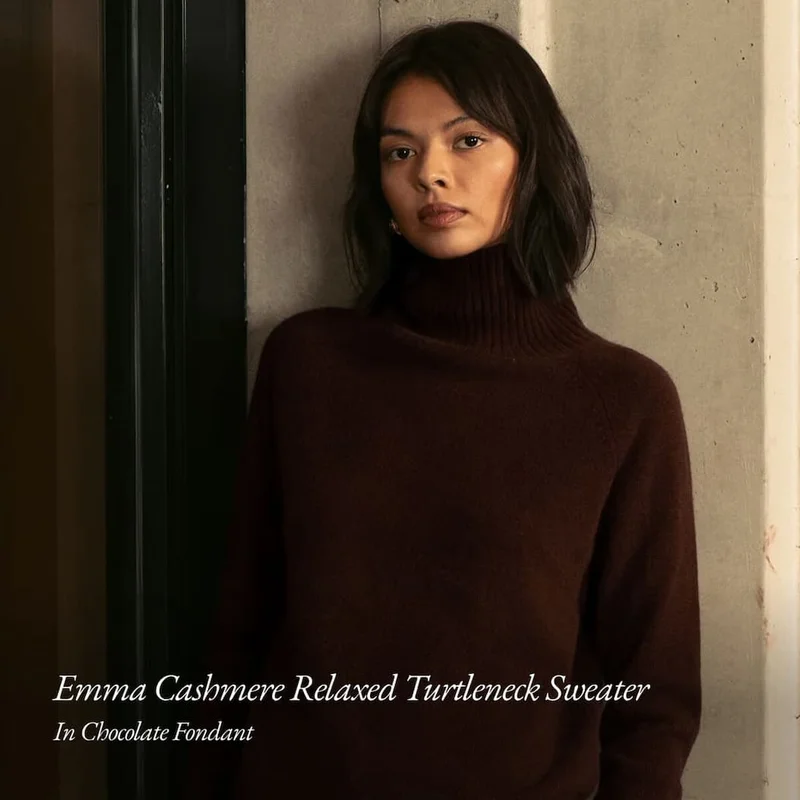 Emma Cashmere Relaxed Turtleneck Sweater In Chocolate Fondant