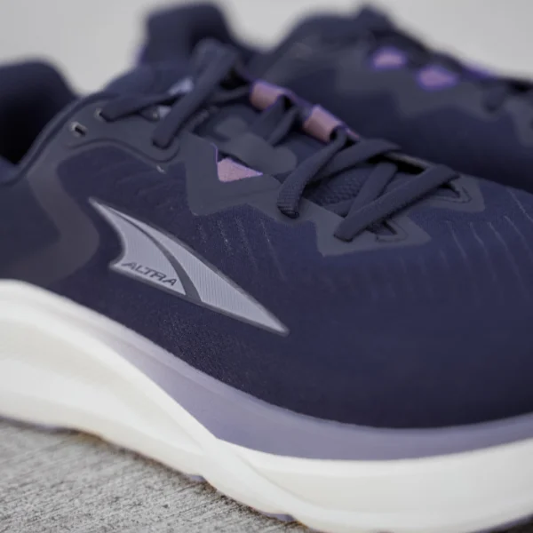 Altra Paradigm 8