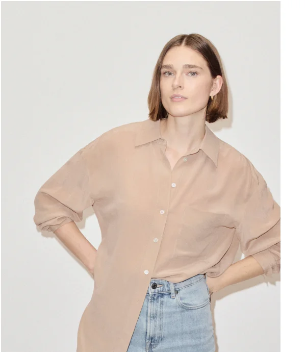 [IMAGE] The Boyfriend Shirt in Washable Silk | Chanterelle