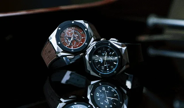 WATCH