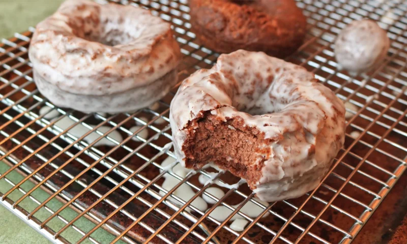 Yeah, You Can Totally Make Doughnuts Out of Bisquick