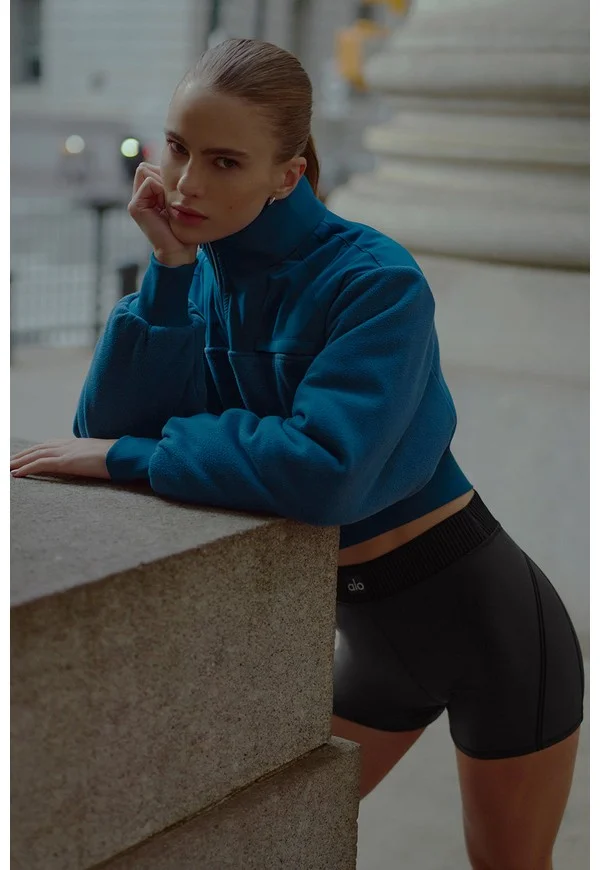 Airlift High-Waist Line Up Short - Black - Black / S