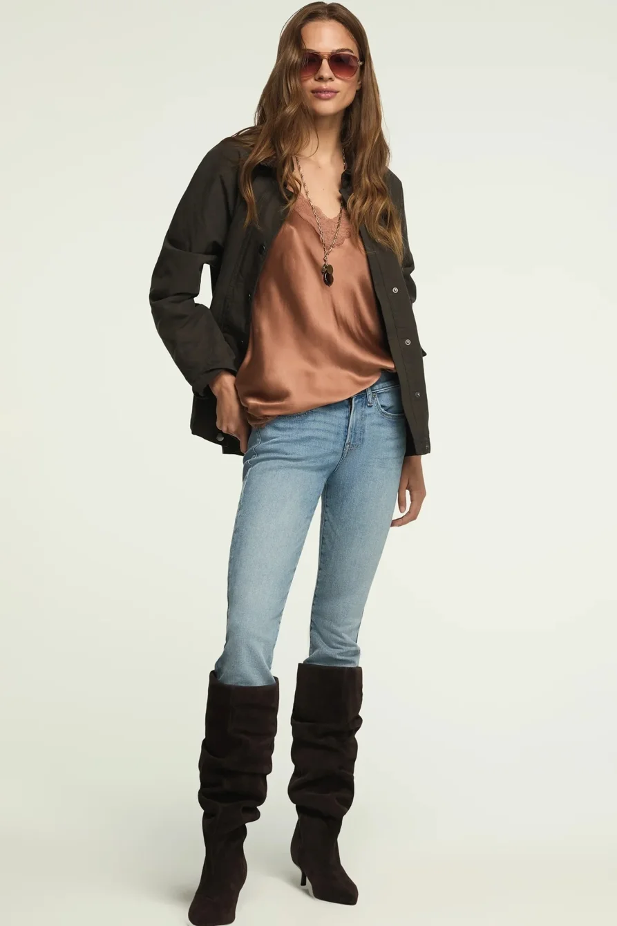 Image of Lucky Brand Mid Rise Sweet Straight - Women's Pants Denim Straight Leg Jeans in Pale Sky Wash