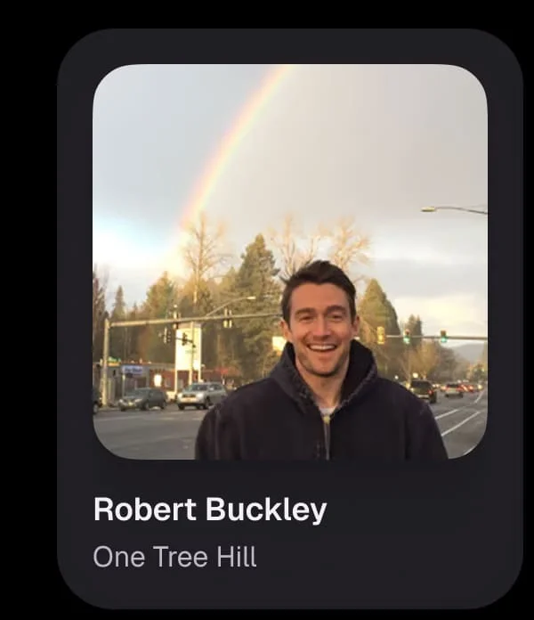 Robert Buckley