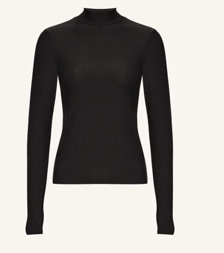 Featherweight Moving On Pullover