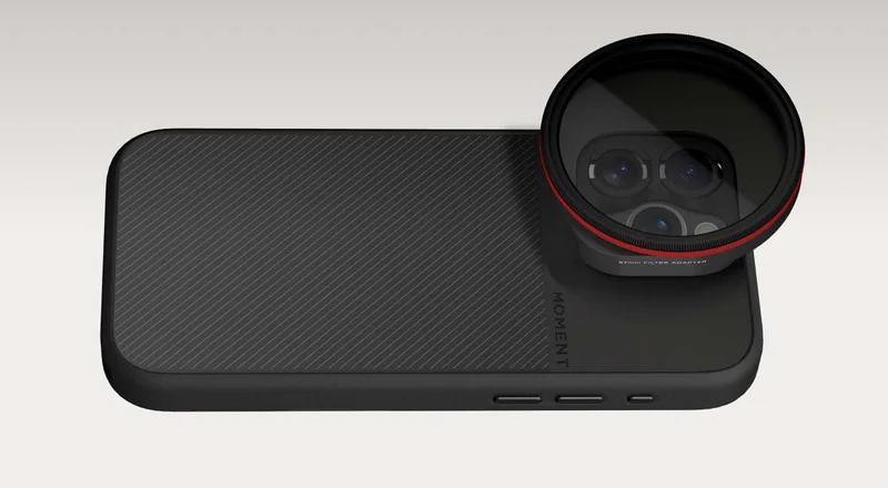 Image of a 67mm snap-on filter on a Moment case