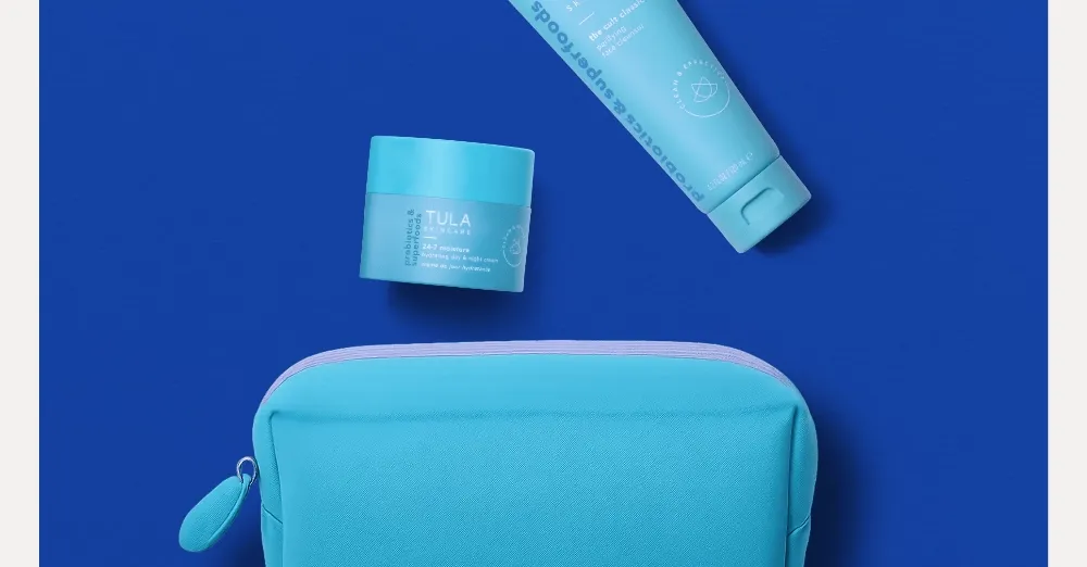 PLUS get a FREE cosmetic bag when you start a new subscription. You're doing enough–let us take care of you.