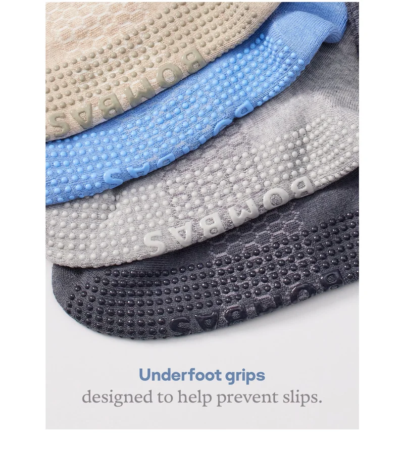 UNDERFOOT GRIPS DESIGNED TO HELP PREVENT SLIPS.