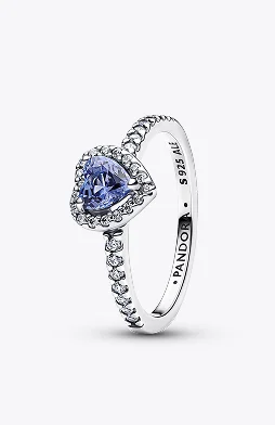 Sparkling Elevated Heart Ring