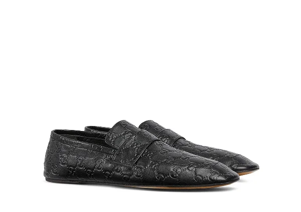 Shoe(s) Discover more on the Gucci website