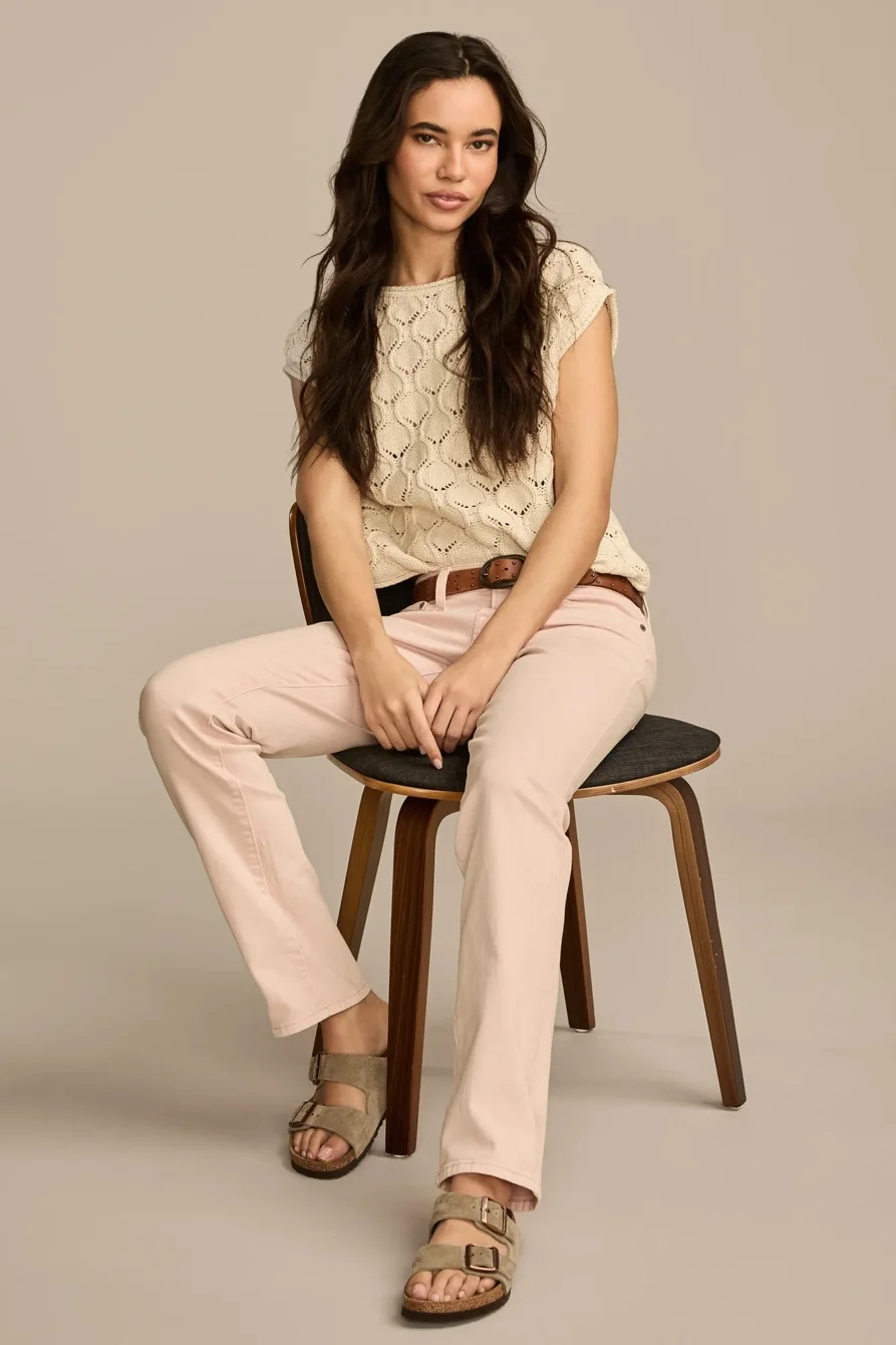 Image of Lucky Brand Mid Rise Sweet Straight - Women's Pants Denim Straight Leg Jeans in Got Me Blushin Wash