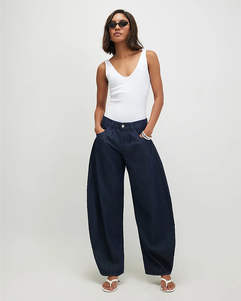Womens Blue Low Rise Horseshoe Jeans