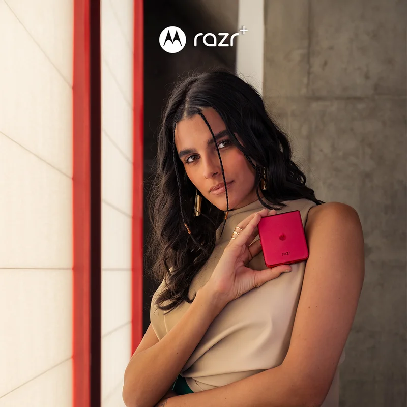 motorola razr+ 2024