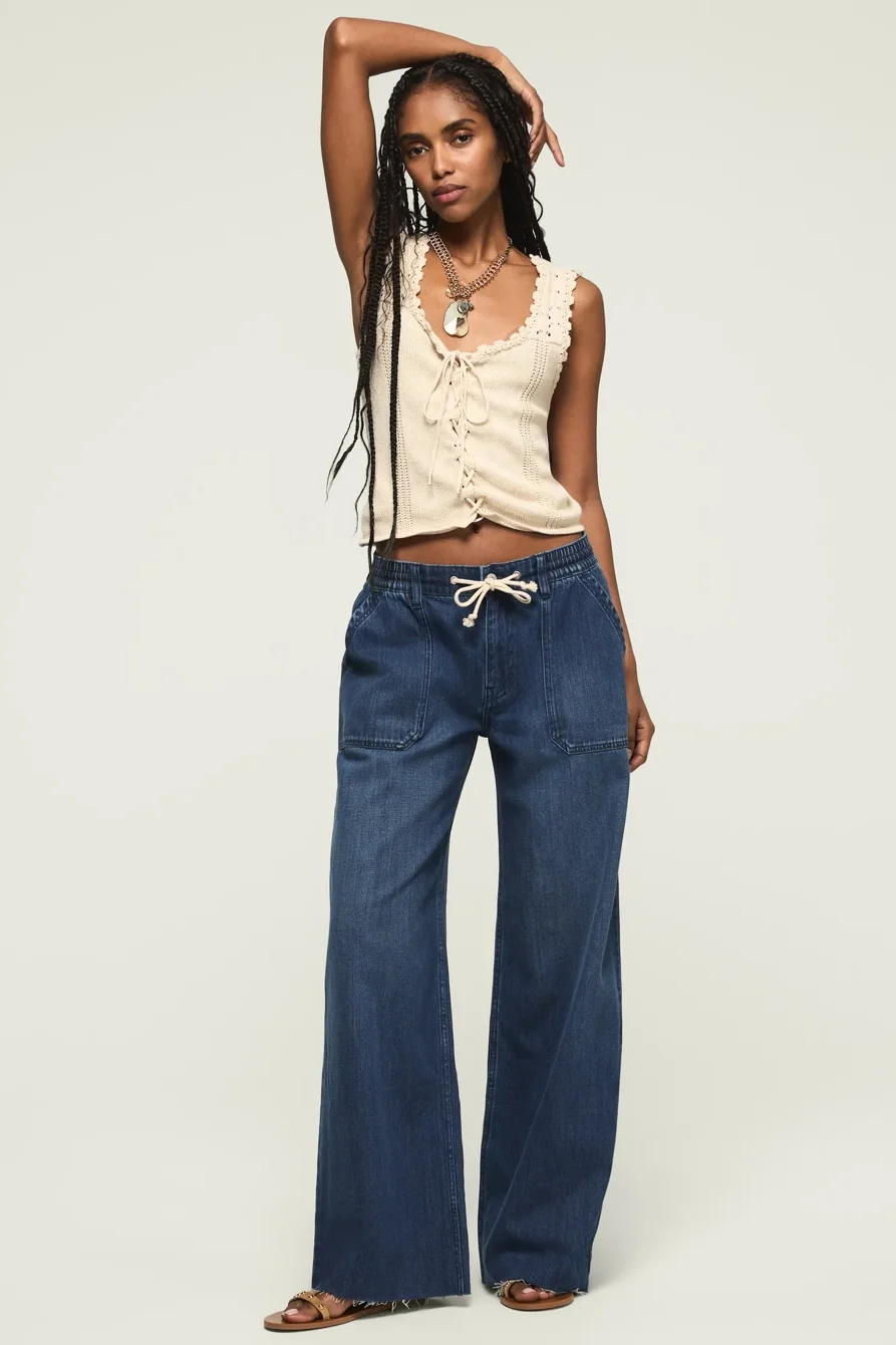 Image of Lucky Brand Patch Pocket Pull On Wide Leg - Women's Pants Denim Wide Leg Jeans in Im The One Wash