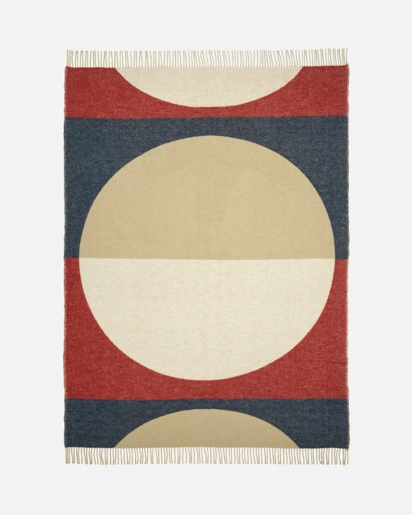 Viitta throw blanket