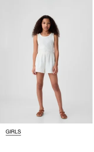 Display images to show real-time content