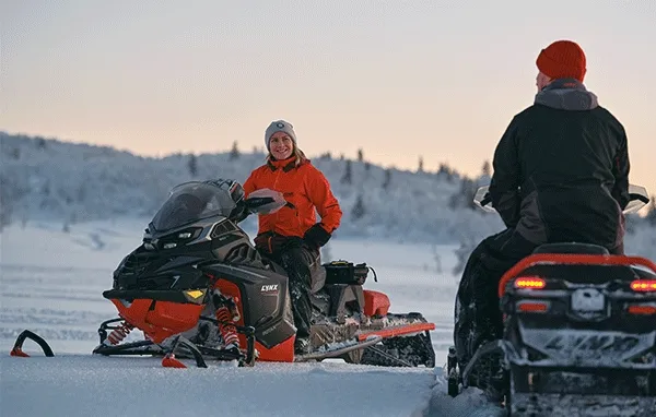 Lynx riders meeting up