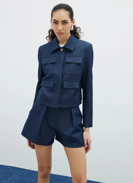 Coats & Jackets