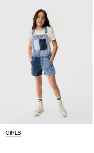 Display images to show real-time content