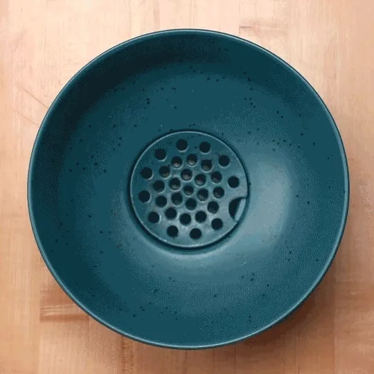 The Popcorn Bowl with Kernel Sifter