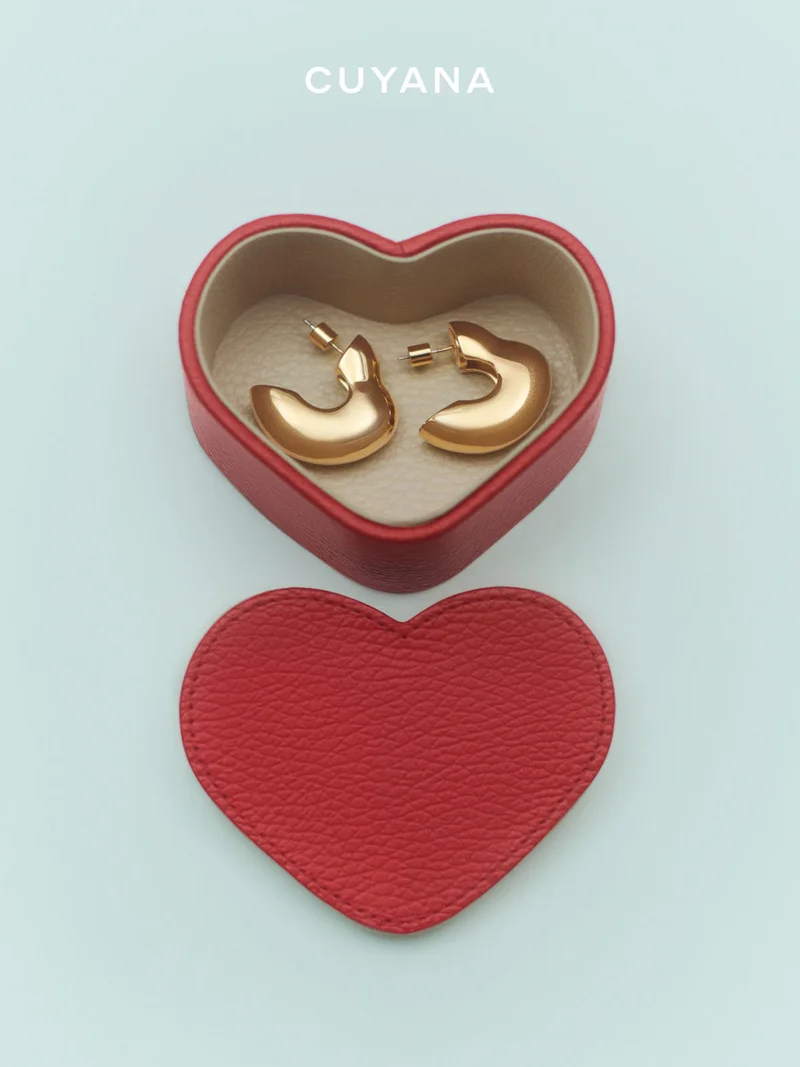Cuyana