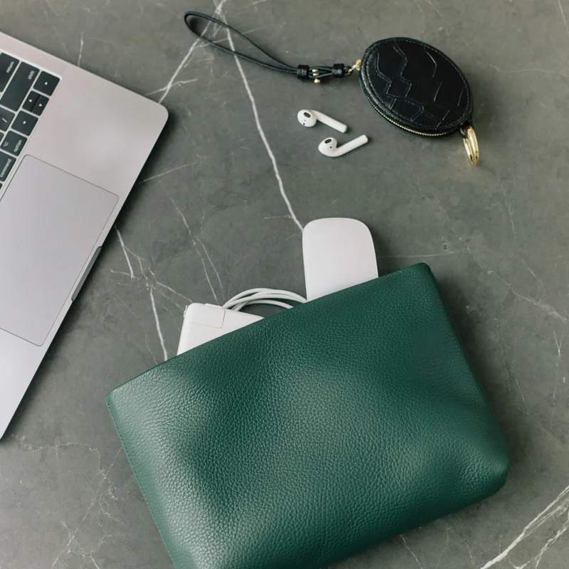 Small Zipper Pouch Bottle Green