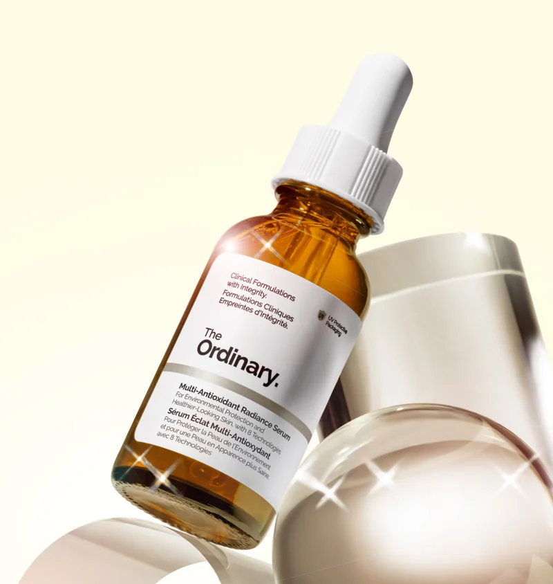 Your daily radiance rest with Multi-Antioxidant Radiance Serum.