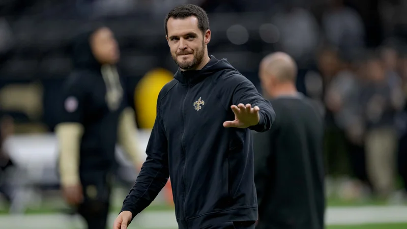 Derek Carr could still be traded, after June 1