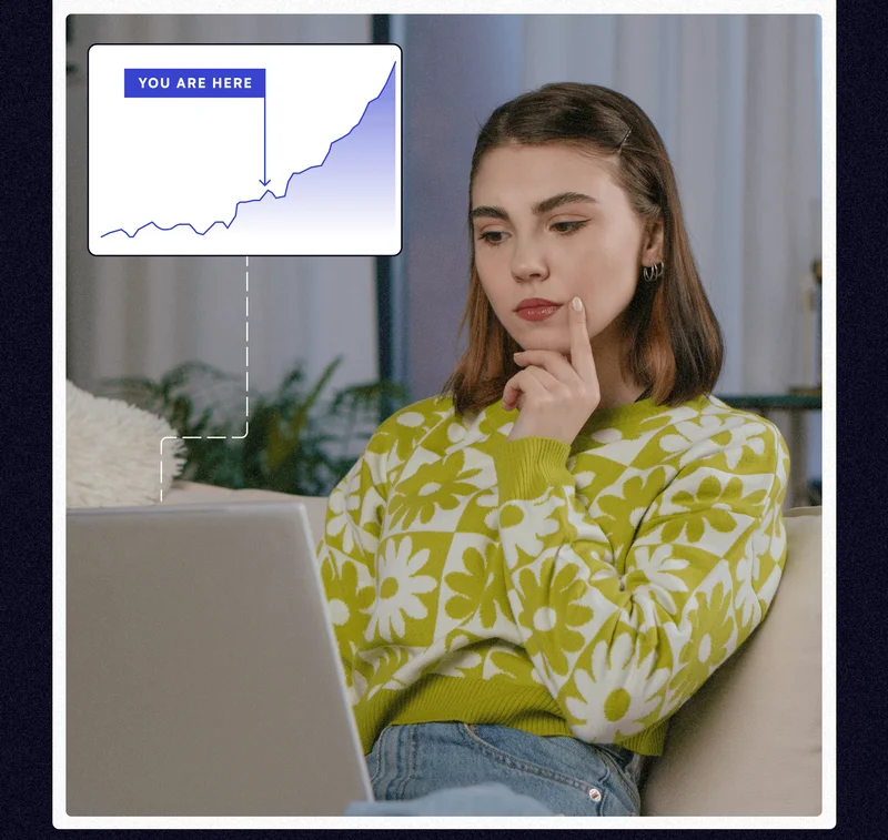 Image of a female content creator growing her newsletter.