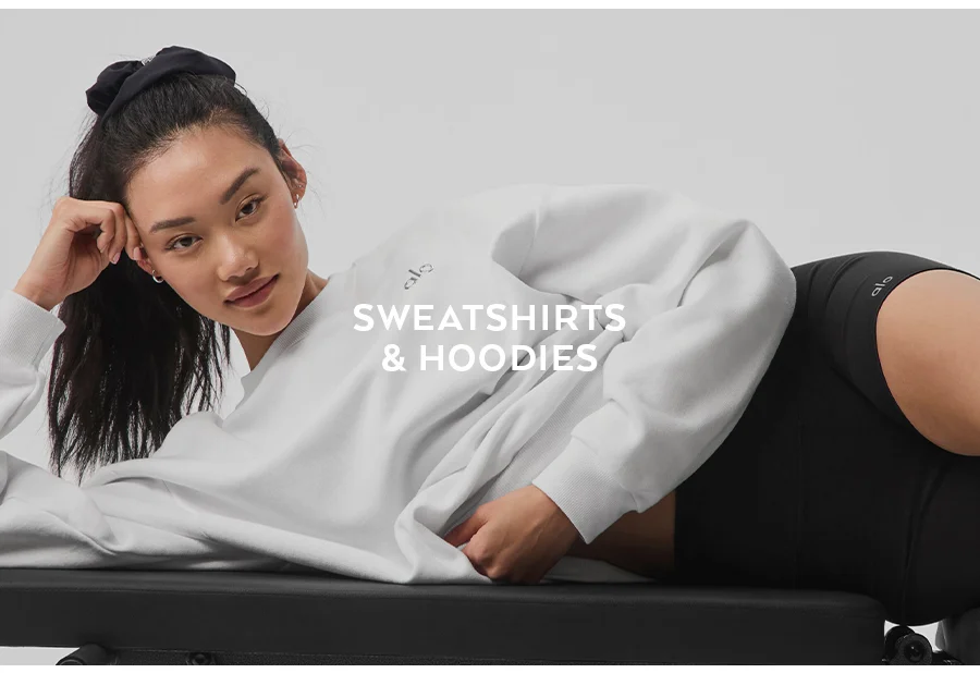 SWEATSHIRTS & HOODIES