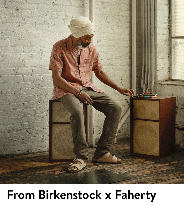 Birkenstock x Faherty Arizona Wire Buckle in two colors.