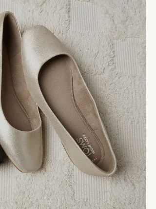 Briella Champagne Metallic Suede Flat - Image