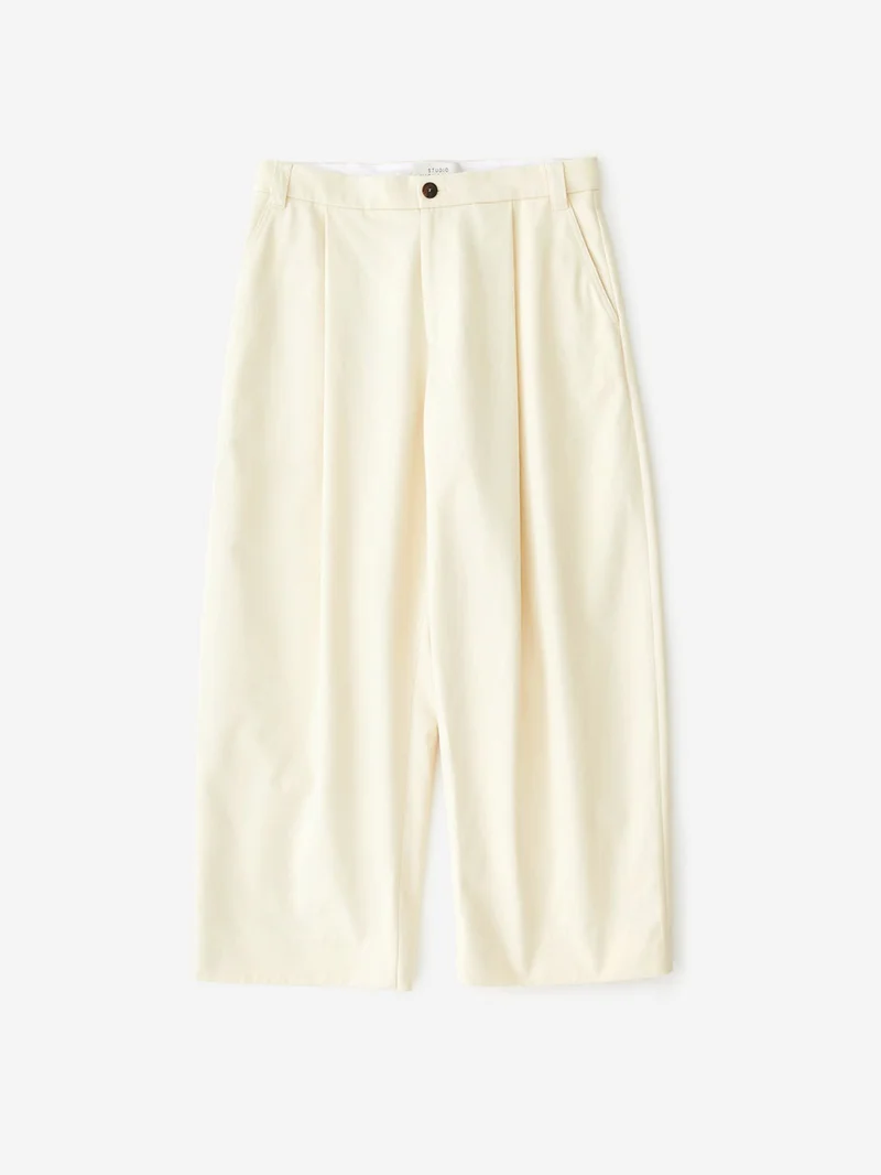 Image of Studio Nicholson Sorte Deep Pleat Volume Pant - Cream