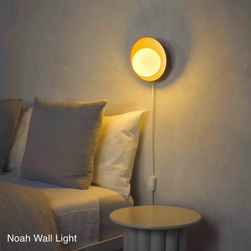 Noah Wall Light