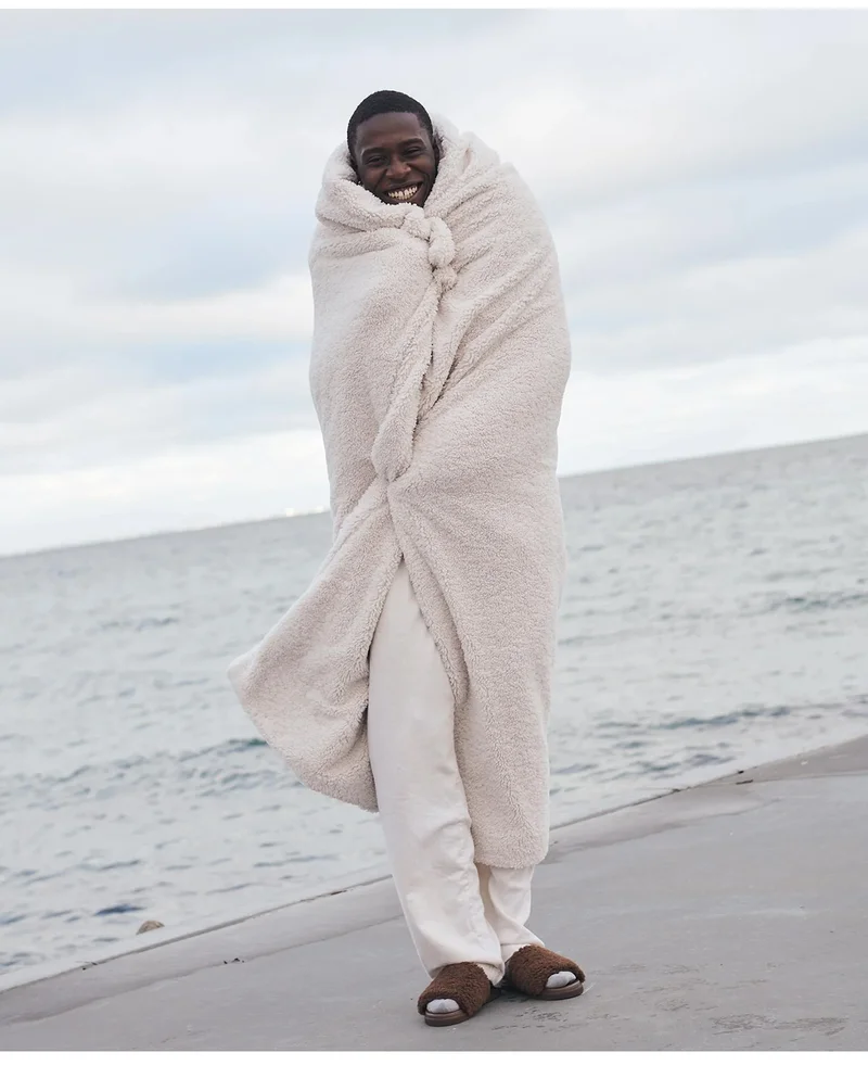Faux Fur Throw - Marshmellow
