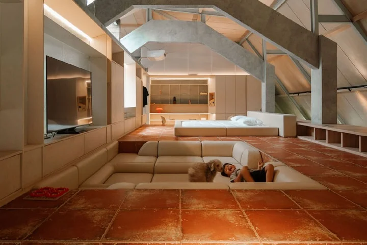 🏡 RAD+ar Home Renovation Crowned by Serene Conversation Pit