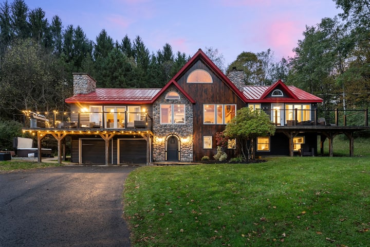 Home in Ellicottville