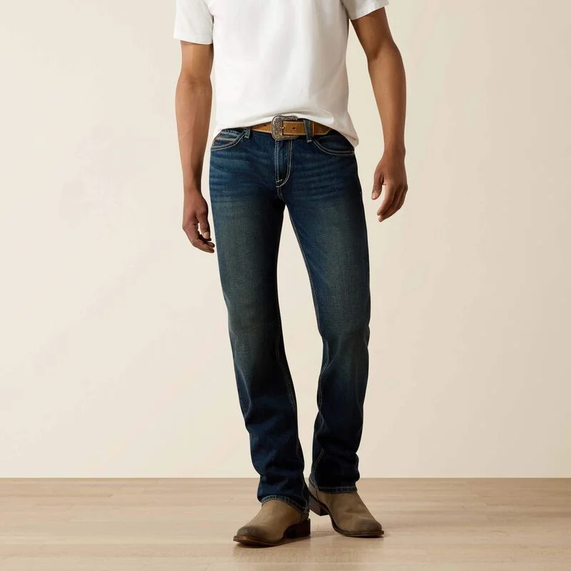 M7 Slim Toro Straight Jean