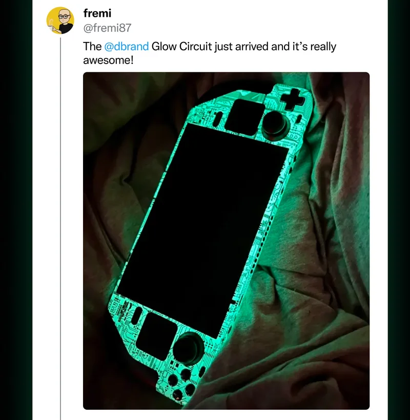 fremi on Twitter: "The dbrand Glow Circuit just arrived and it's really awesome!"