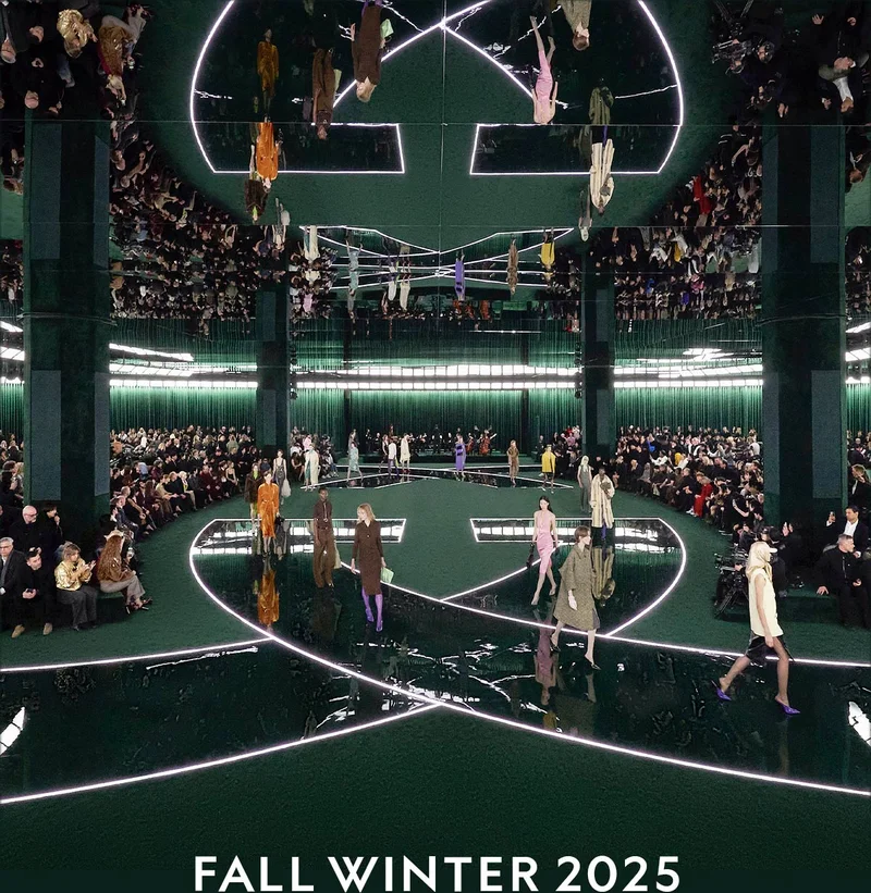 Clothing item Discover more on the Gucci website