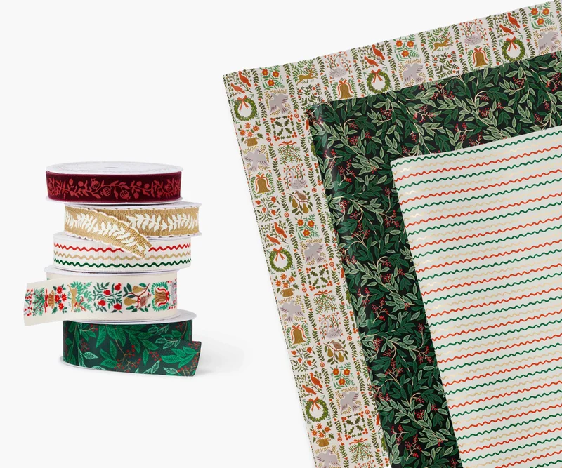 Image of Vintage Holiday Gift Wrap Bundle