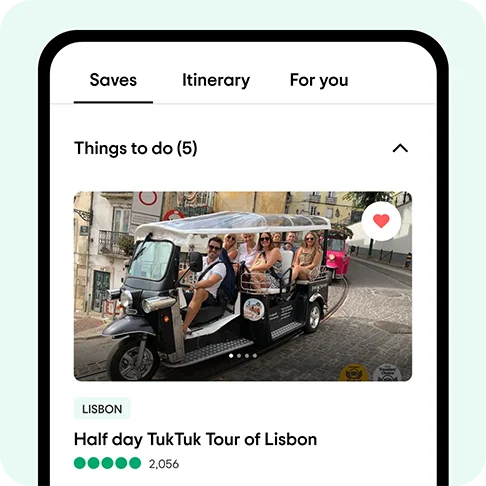 Image Description: A phone screen with an image of a group of people in a tuk-tuk in Lisbon.
