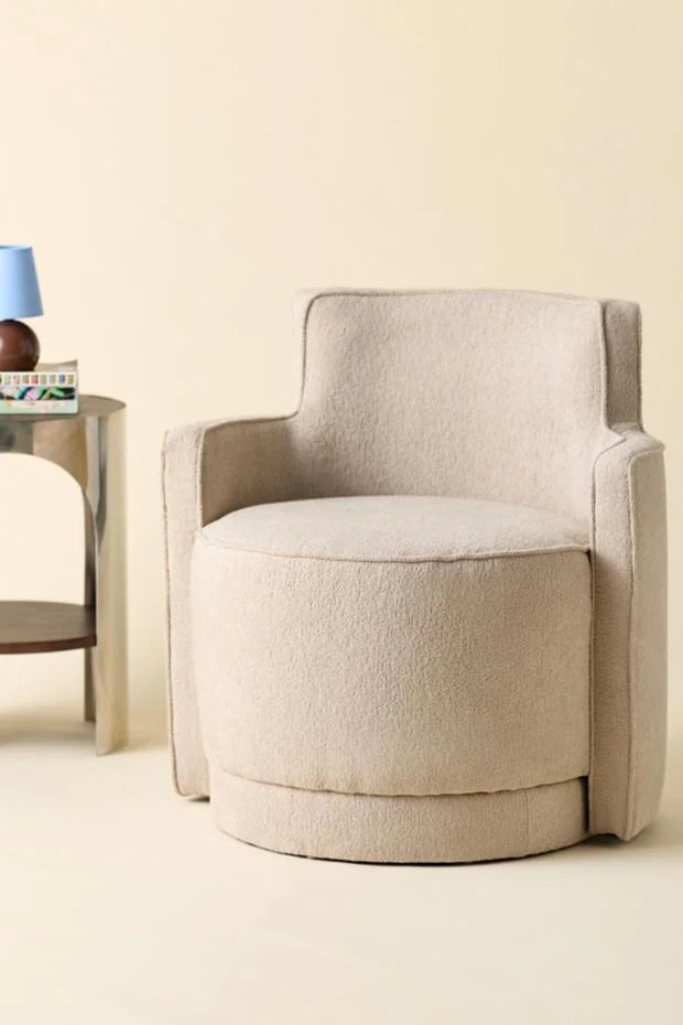 Rhea Swivel Lounge Chair