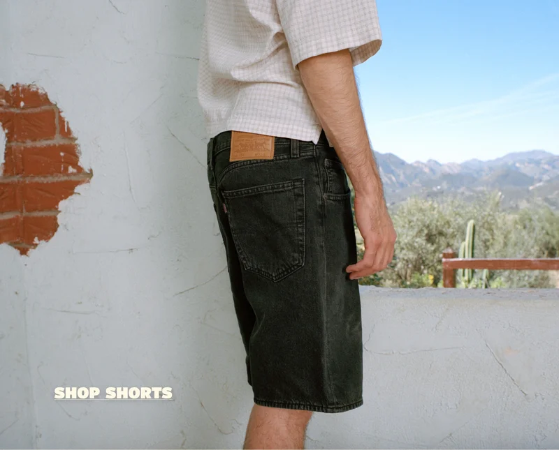 SHORT SHORTS