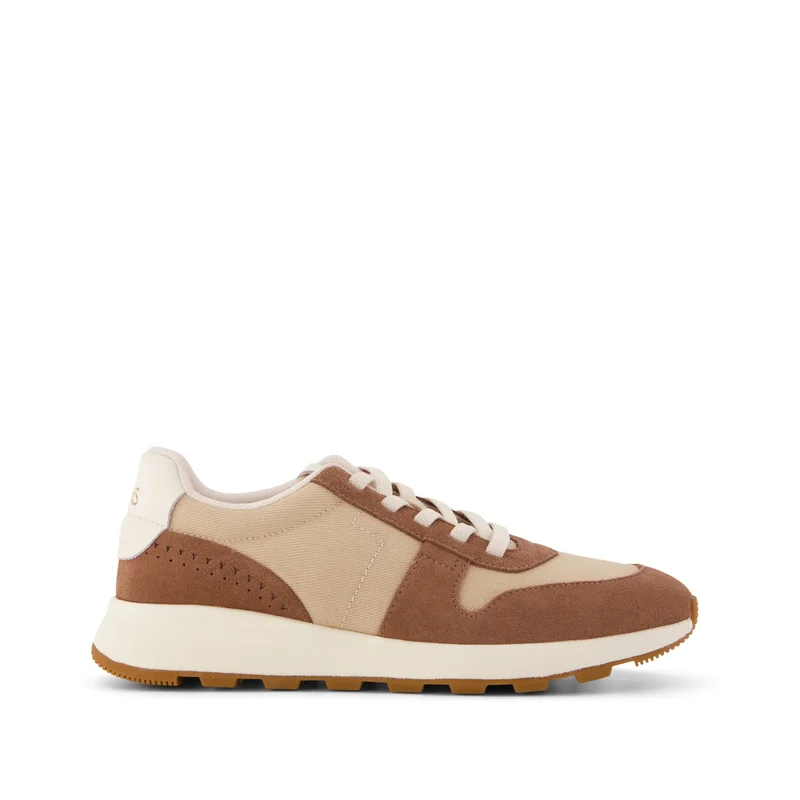 Womens TRVL LITE Retro Runner Sneaker Water Repellent Brown Sugar - 5