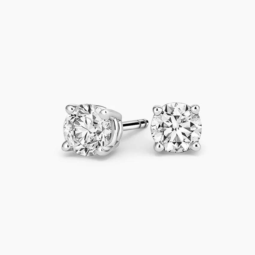 Round Diamond Stud Earrings
